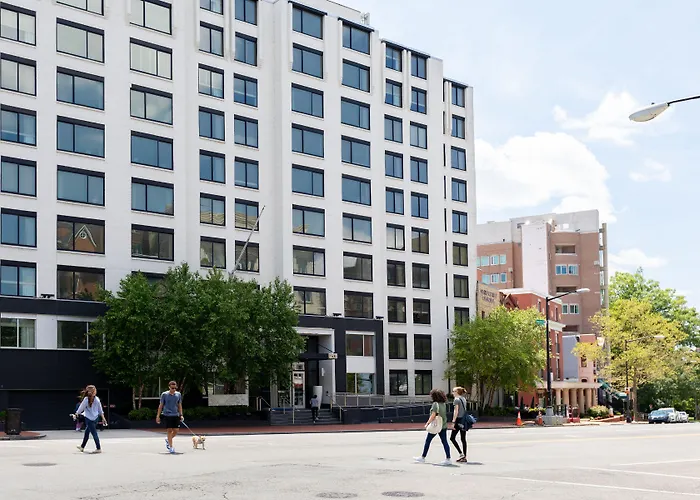 2500 Penn, A Placemakr Experience Washington